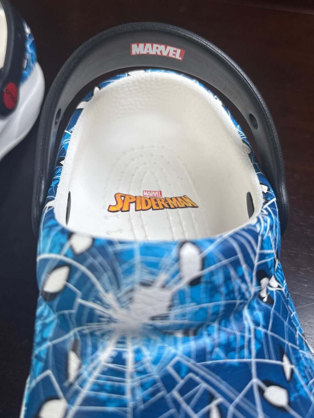 Crocs Bistro Graphic Marvel Spider-Man Slip Resistant Clogs Blue White, 6M 8W - Picture 5 of 8